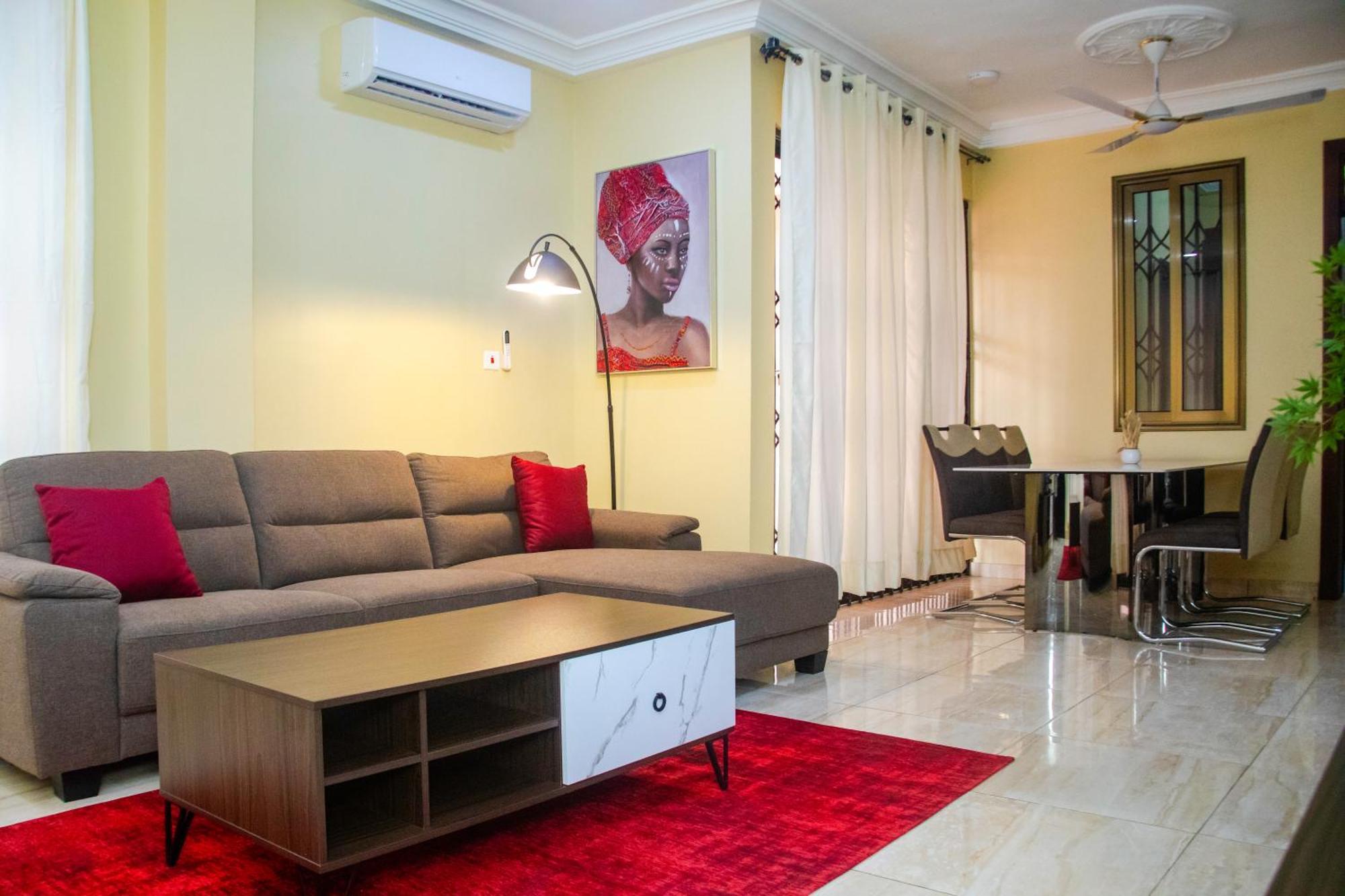 Maat Luxury Homes Accra Buitenkant foto