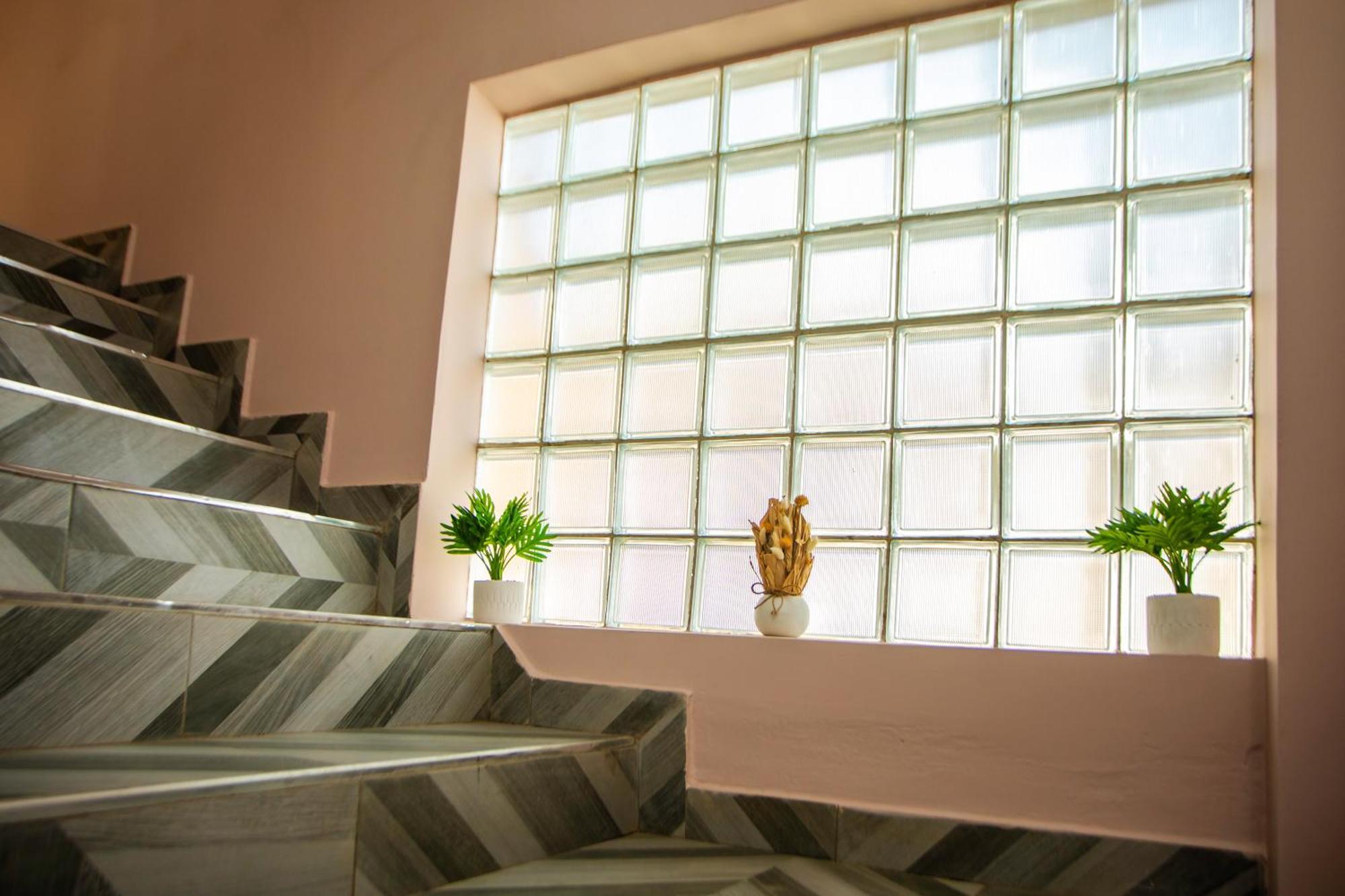 Maat Luxury Homes Accra Buitenkant foto